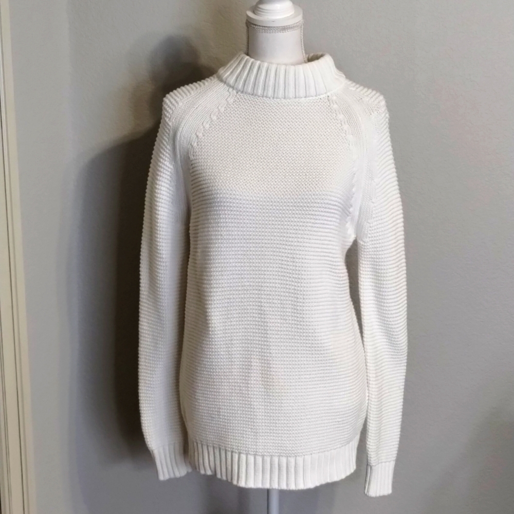 Zara Knit Cable Knit white sweater size medium mock turtleneck ZARA